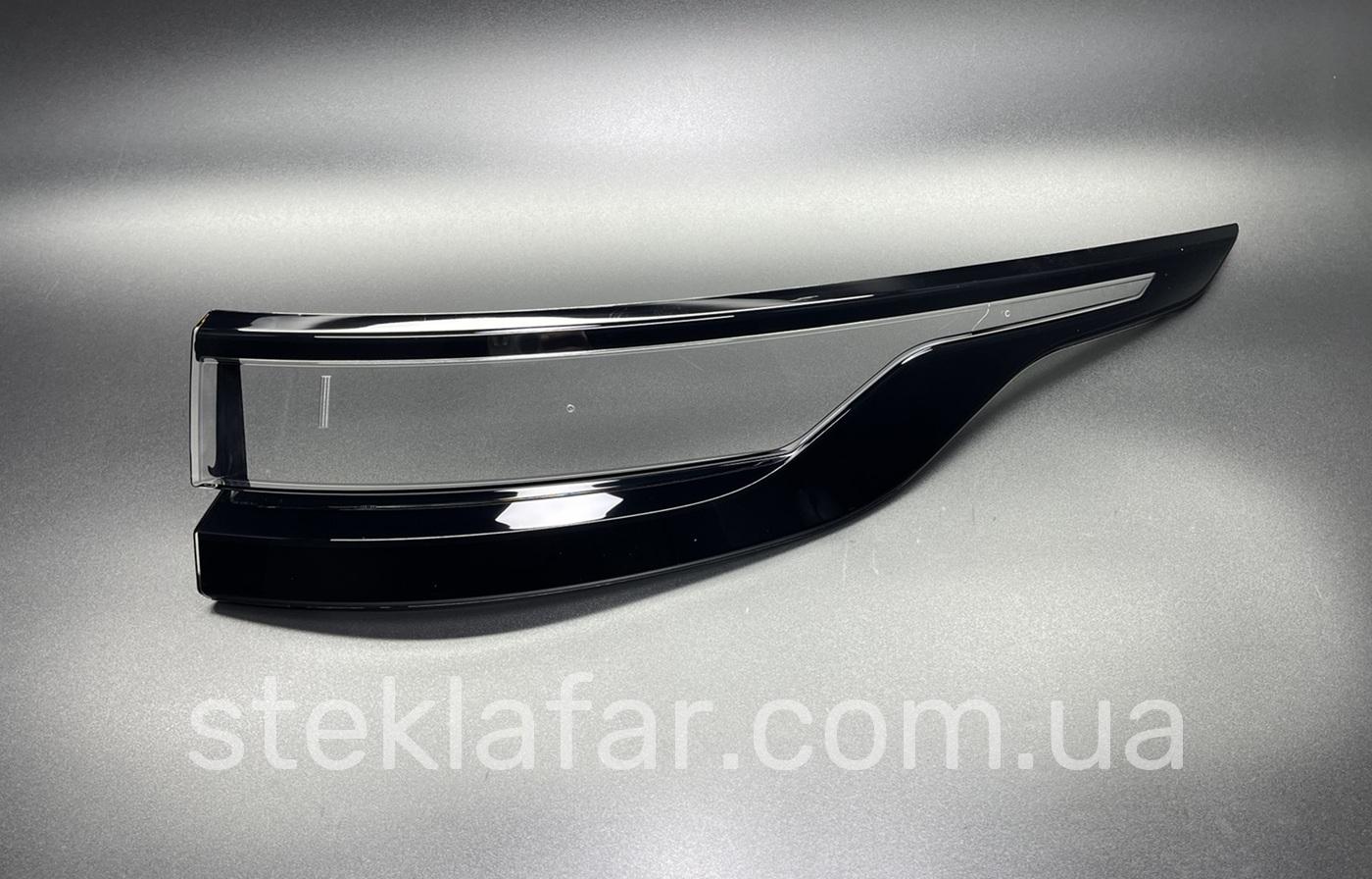 Скло заднего ліхтаря Range Rover Velar (2017-2023) L560